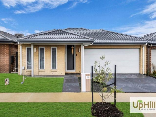 Near New Family Home in Immaculate Condition