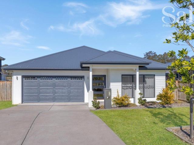 Near New Family home in Premium Family Estate