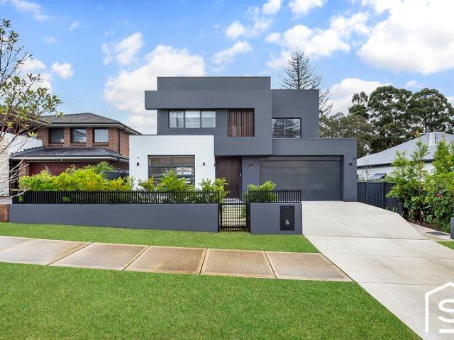 Near New Family Luxury, Space & Effortless Entertaining
