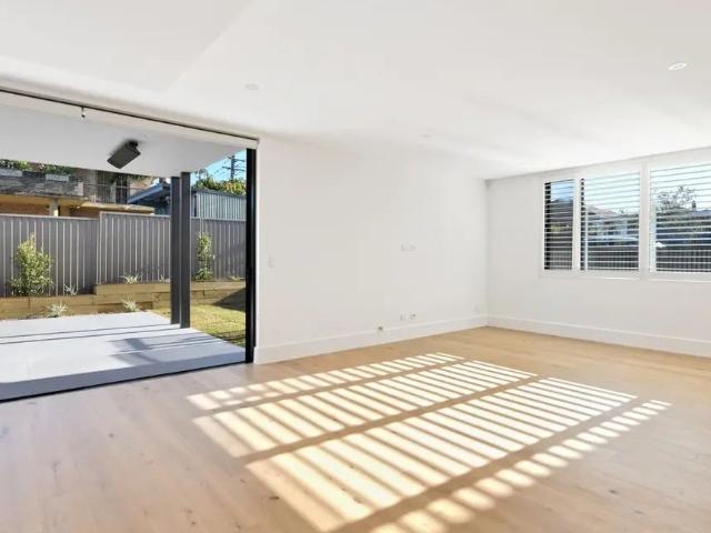 Near New Family Residence in Kogarah Bay