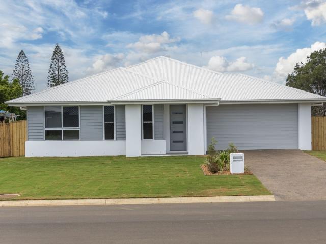 NEAR NEW FOUR BEDROOM HOME IN BARGARA!
