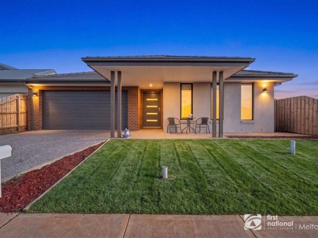 Near New Four Bedrooms, Two Living Areas with Endless Family Appeal!
