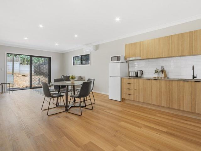 Near New Fully Furnished 1 Bedroom Units | Utilities Included | Sunnybank Hills