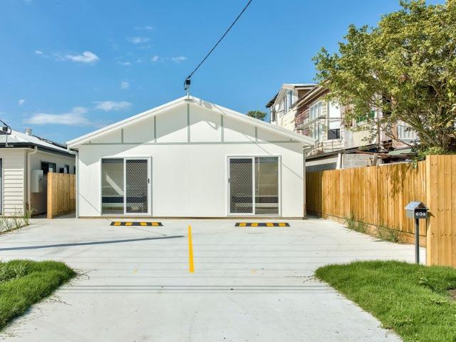 NEAR NEW FULLY FURNISHED, DESIGNER STUDIO APARTMENT BILLS INCLUDED!