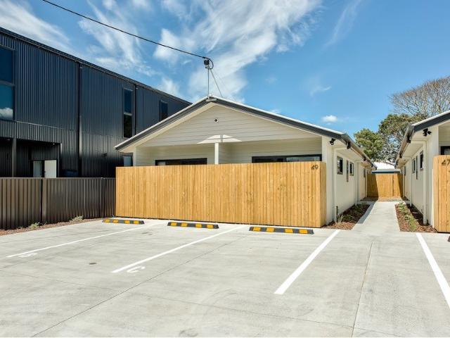 NEAR NEW FULLY FURNISHED, LUXURY MICRO APARTMENTS