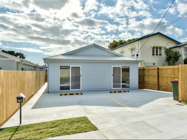 NEAR NEW FULLY FURNISHED, STUDIO APARTMENT BILLS INCLUDED!