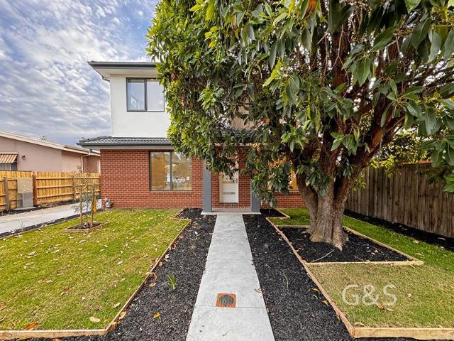 Near New, Furnished, all bills included, Rooms with Ensuite