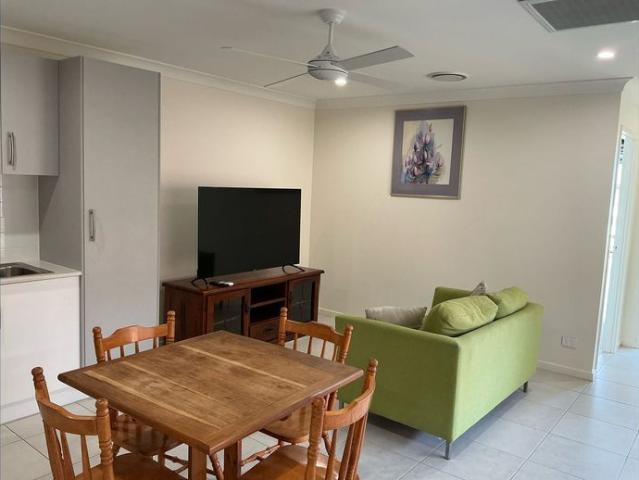 Near New FURNISHED Duplex Unit