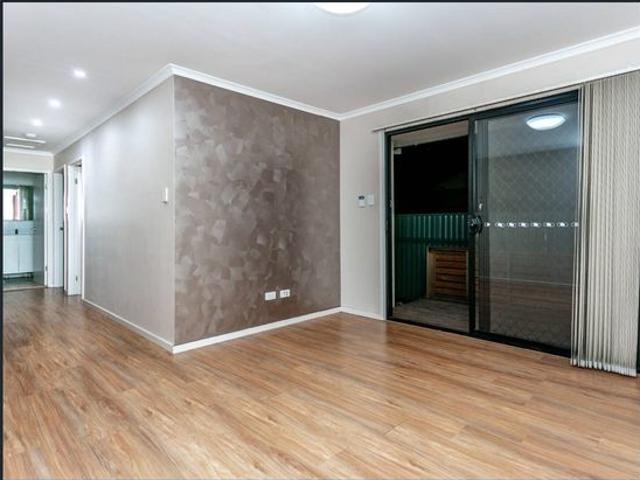 Near New Granny Flat Style, Space and Superb Location!