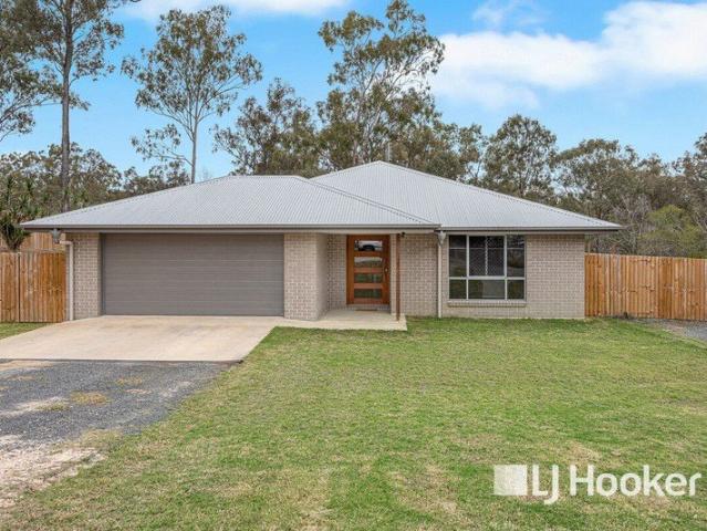 Near New Home, Big Shed & Room to Breathe on 4,875sqm