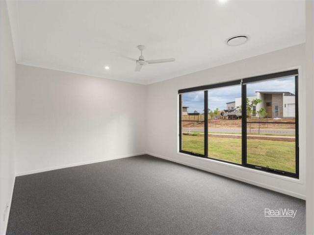 Near New Home with Raked Ceilings and Ducted Air Conditioning