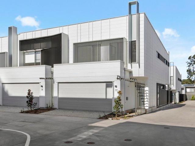 NEAR NEW LIVING IN RIVERFRONT *Please note the rent will increase to $850.00PW from 16/09/2026
