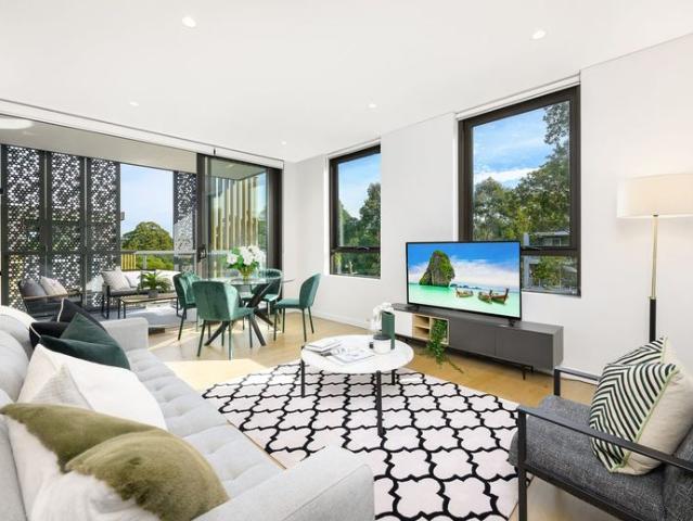 Near New Luxurious Apartment In Prime Location