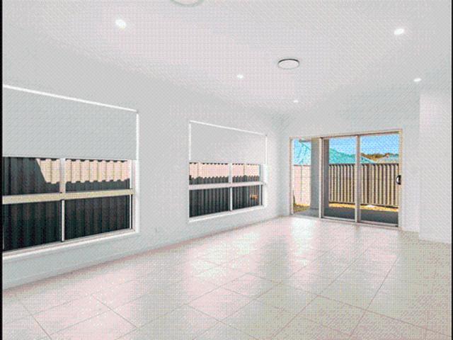 Near NEW Luxury 4 bedroom home in Skyridge
