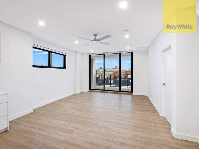 Near New luxury apartment in Bankstown