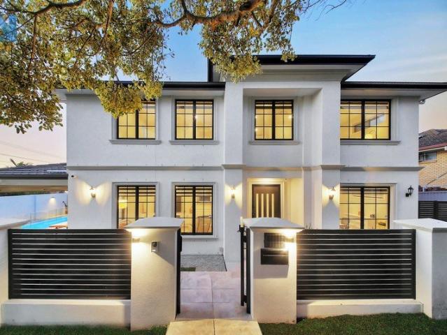 Near New Luxury Family Estate in the heart of Sunnybank