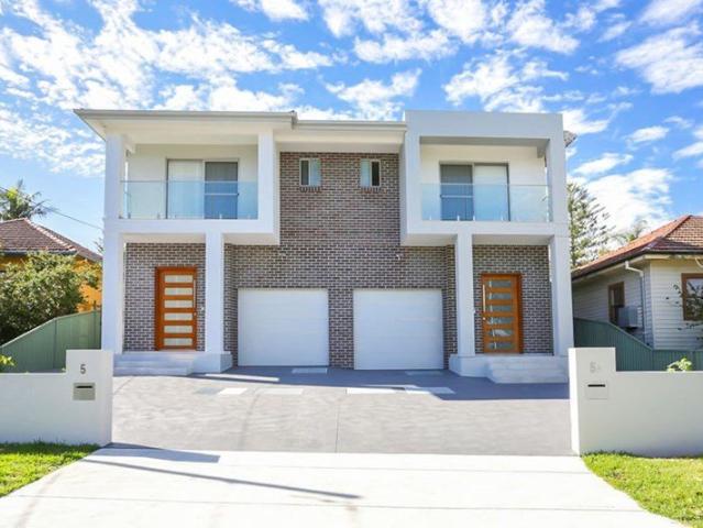 Near New Luxury Home
