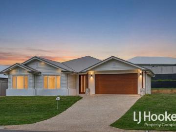Near New Luxury with Side Access in Sought After Eucalee Estate
