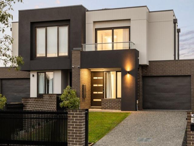 Near New, McKinnon Zoned Gem