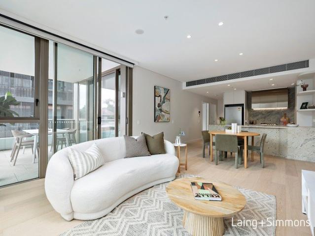 Near New Mirvac Corner Apartment with Northerly Aspect