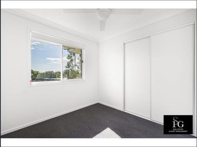 NEAR NEW MODERN PROPERTY IN PRIME LOCATION