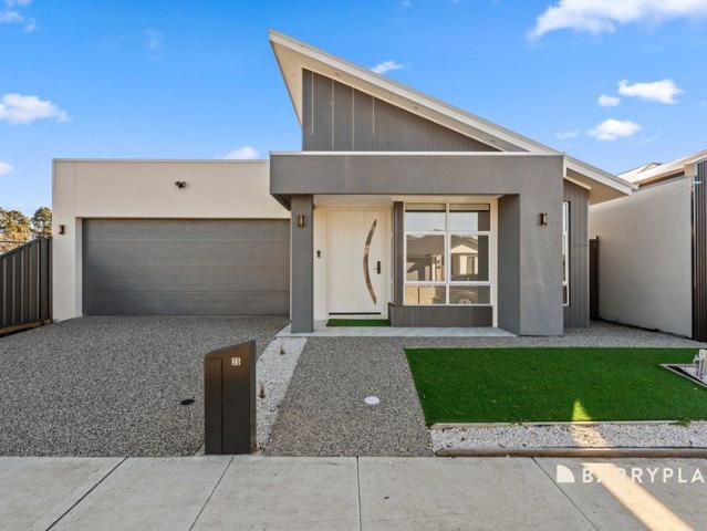 Near New & Move in Ready!