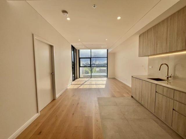 Near NEW One Bedder Luxury | Modern |Chic | Next Metro Station
