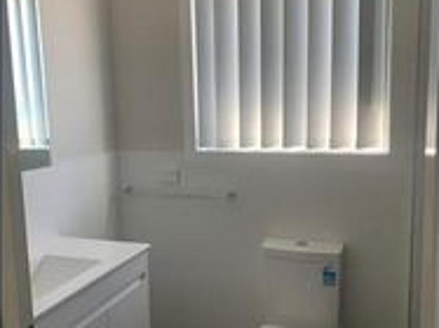 Near New One Bedroom Unit!