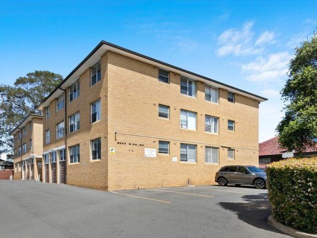 Near New One Bedroom Apartment
