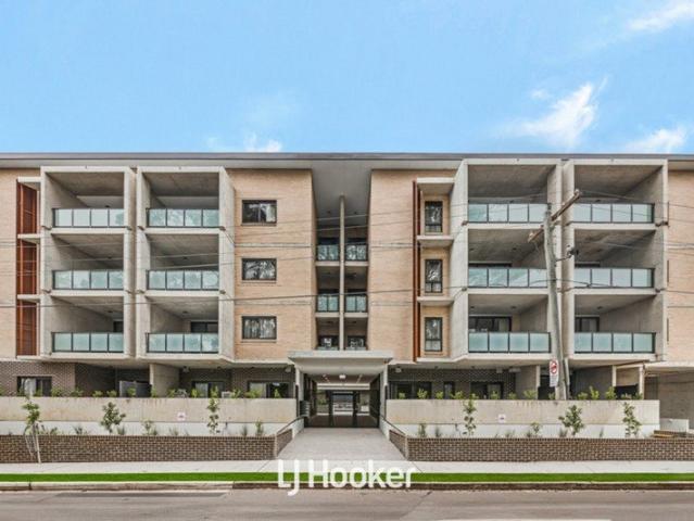 Near New Premium 2 Bedroom Apartment