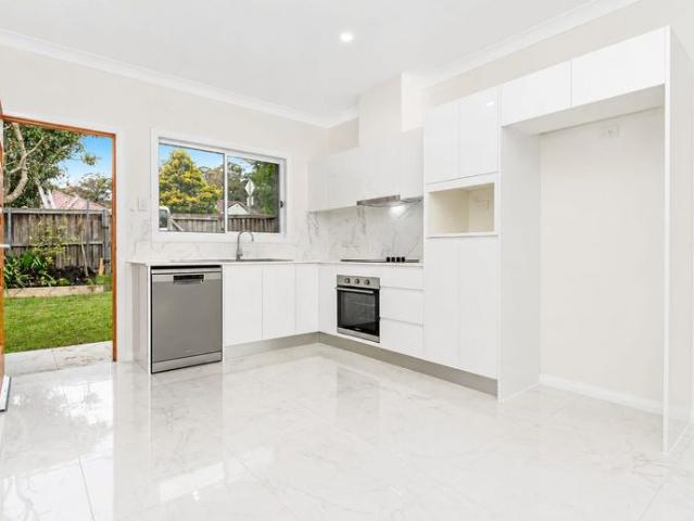 Near New Spacious Home with Private Parking