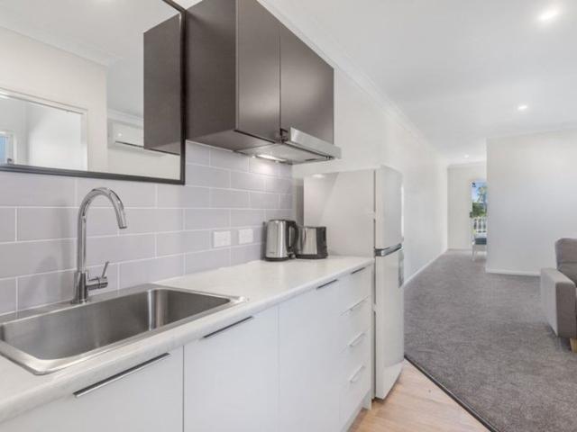 NEAR NEW STUDIO APARTMENTS IN BALD HILLS