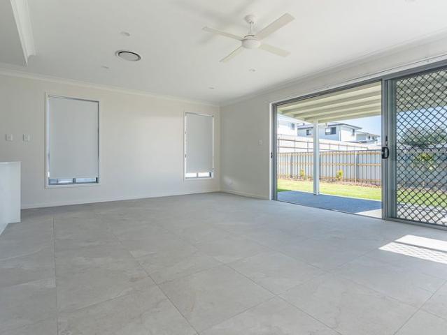 Near Brand New 4 Bedroom Home for Rent Modern Living & Perfect Location