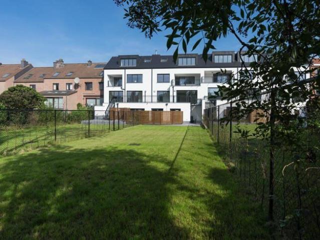 near Place Dumon metro Stockel