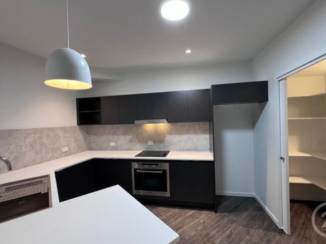 Near to New | 2 Bedrooms, 2 Bathrooms