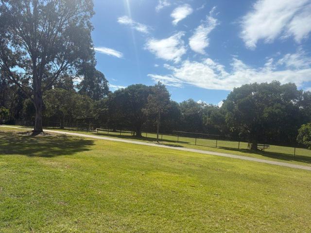 Near Waterfront Land, Birkdale