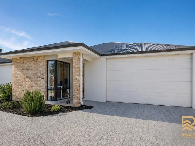 Nearly New Family Home with Premium Finishes!