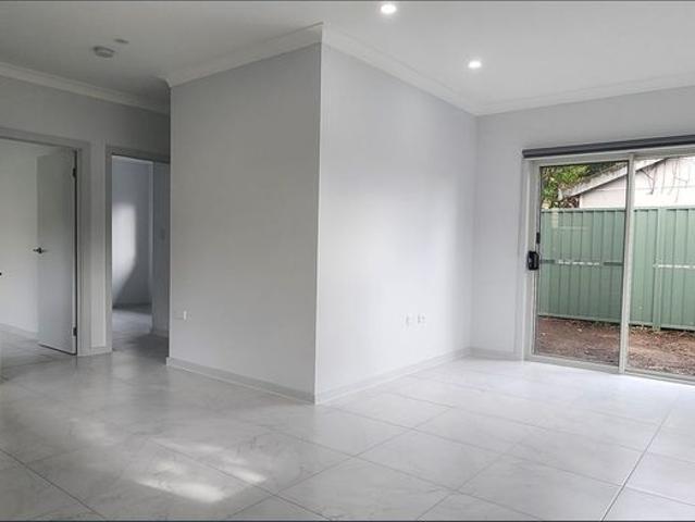 Nearly New Granny Flat in Great Location