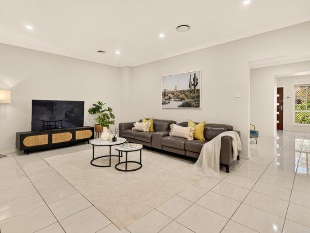 NEARLY NEW PARKSIDE LIVING IN SOUGHT AFTER DARCY ROAD CATCHMENT