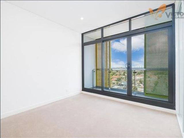 Nearly New Two Bedroom Apartment For Rent