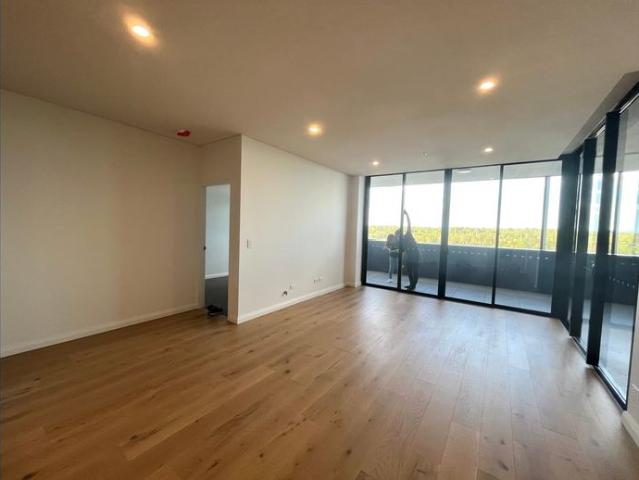 Nearly New two bedrooms apartment for leasing