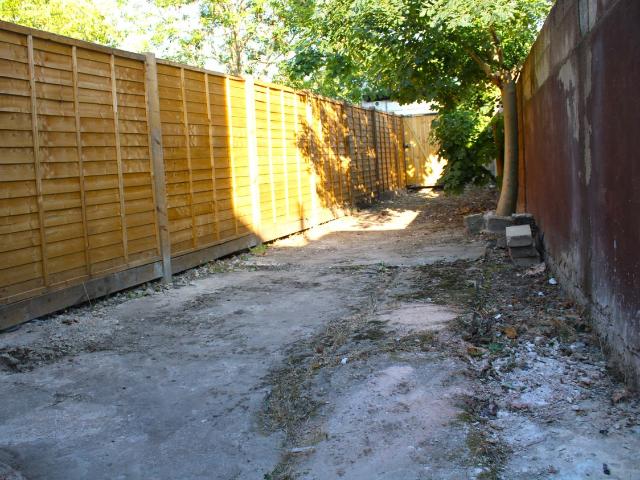 Neasden Lane, London NW10, 1 bed flat to rent, £1,400 pcm | PrimeLocation