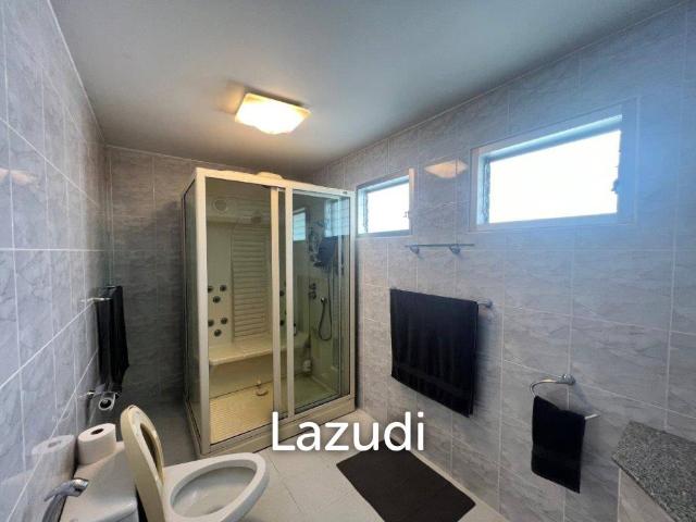 NEBEHARDT ROAD: 2 Storey 3 bed villa close to town and beach