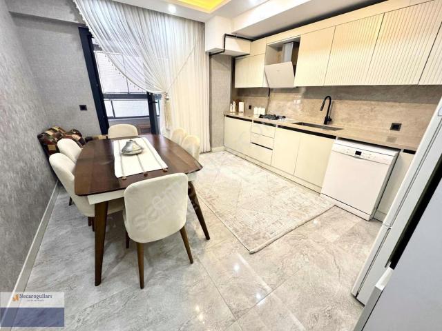 Necaroğullarından 2+1 Giriş Kat Ultra Lüks Daire