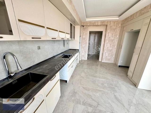 Necaroğullarından Winstovn Avm Yanı Ultra Lüks 2.5+1 Daire
