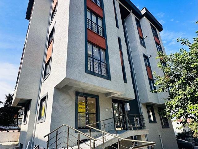 NECİP FAZIL METRO YANINDA 2+1 TERS DUBLEKS LÜKS DAİRE