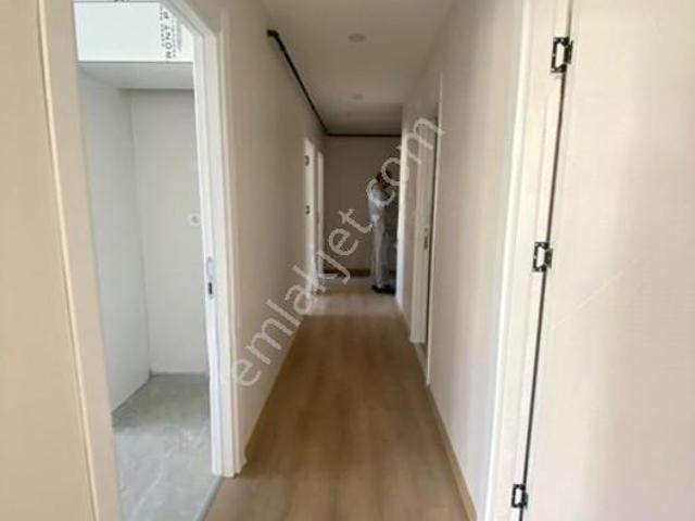 Necip Emlaktan Satılık Sıfır 3+1 Daire