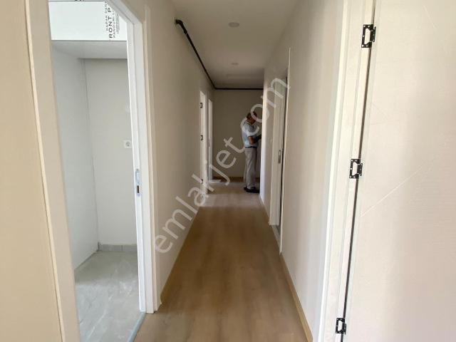 Necip Emlaktan Satılık Sıfır 3+1 Daire