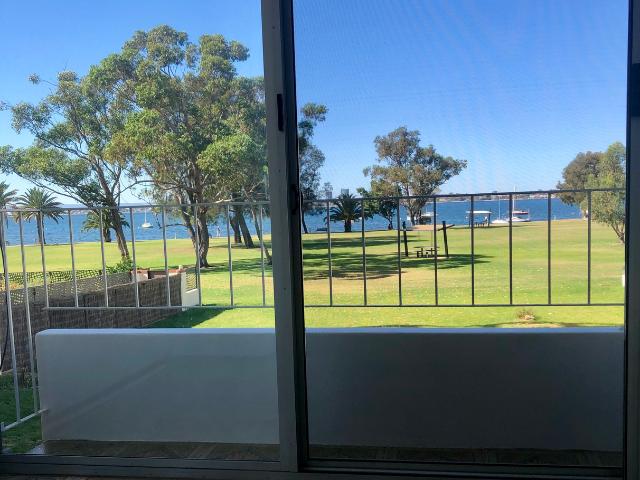 NEDLANDS Unobstructed River Views, Ground Floor, 2 Bed Apartment