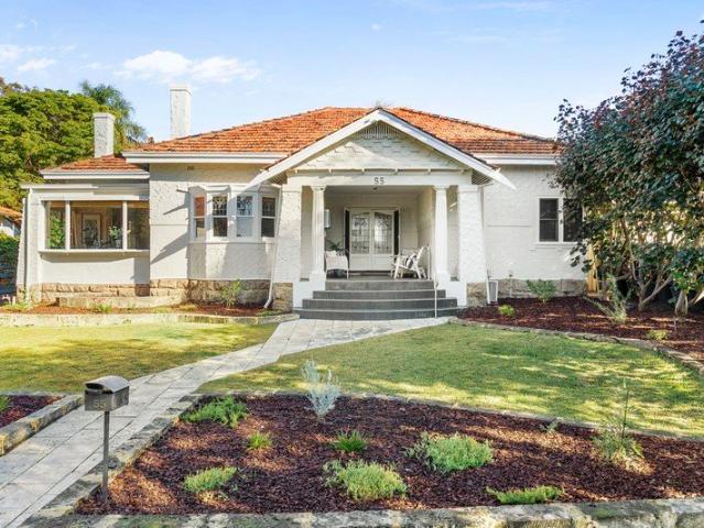 NEDLANDS FAMILY HOME FOR RENT SHORT TERM ONLY